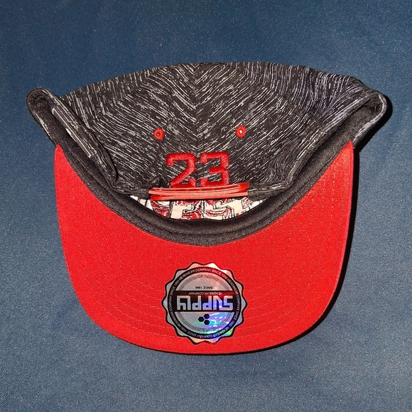 Legend Snapback Cap - Picture 4 of 5